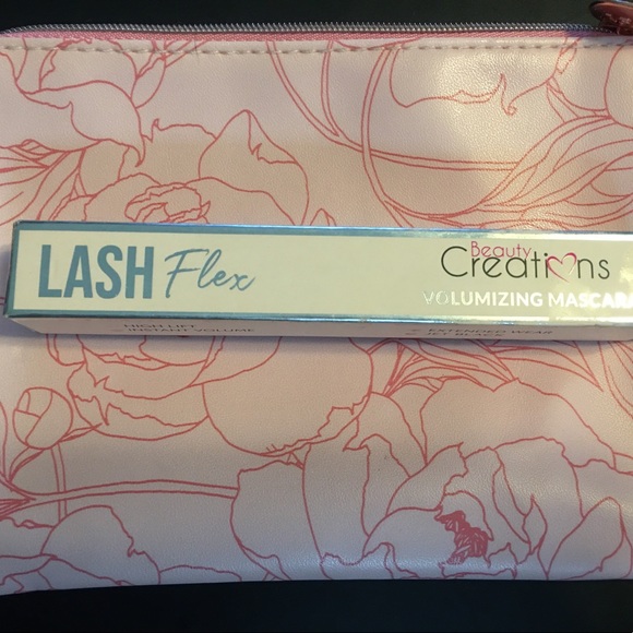 NWOT Makeup Bundle 🔥 smashbox, hempz & more - Picture 9 of 12